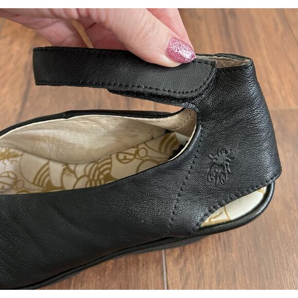FLY LONDON Yala Black Leather Peep Toe Wedge Ankle Strap Sandals Shoes Sz 39 - Picture 7 of 11